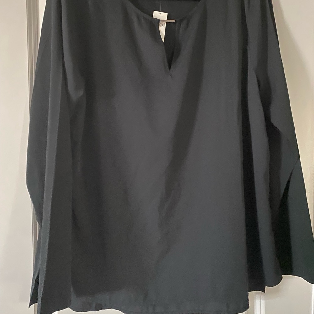 NWT Black Long Sleeve Blouse